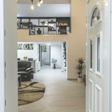 Victoria Duplex Apartament Apartment Bucureşti Ngoại thất bức ảnh